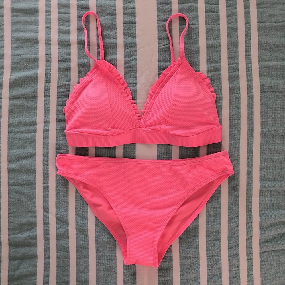 Ruffle Top Bikini